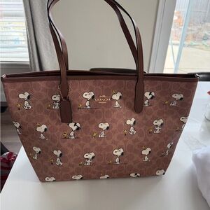Coach Tan Snoopy Print Tote Bag